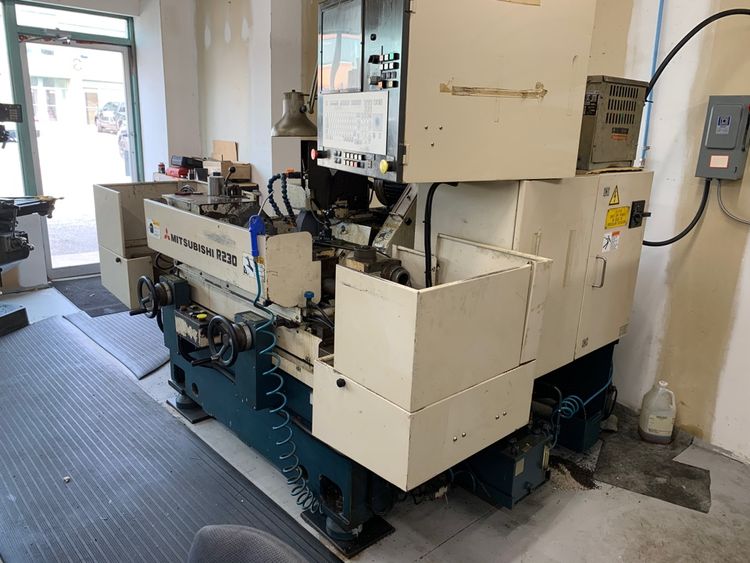 Mitsubishi R230P CNC PLAIN CYLINDRICAL GRINDER