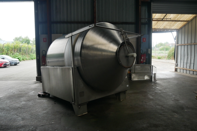 Lutetia T5 2011
