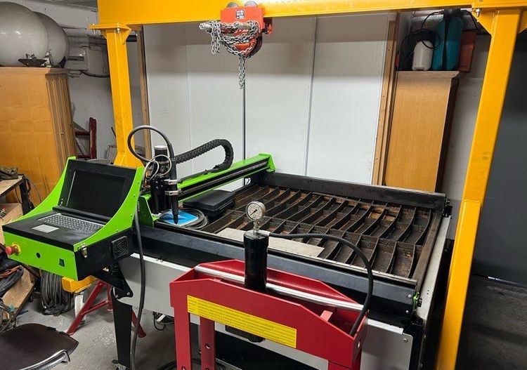 JDCUT Plasma Cutter MINIMAP 12x12 model. CNC Control
