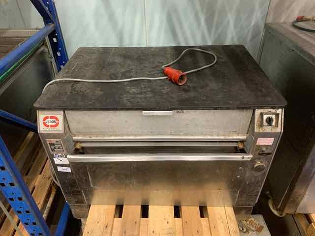 Jeros 6015 828 baking trays cleaning machine