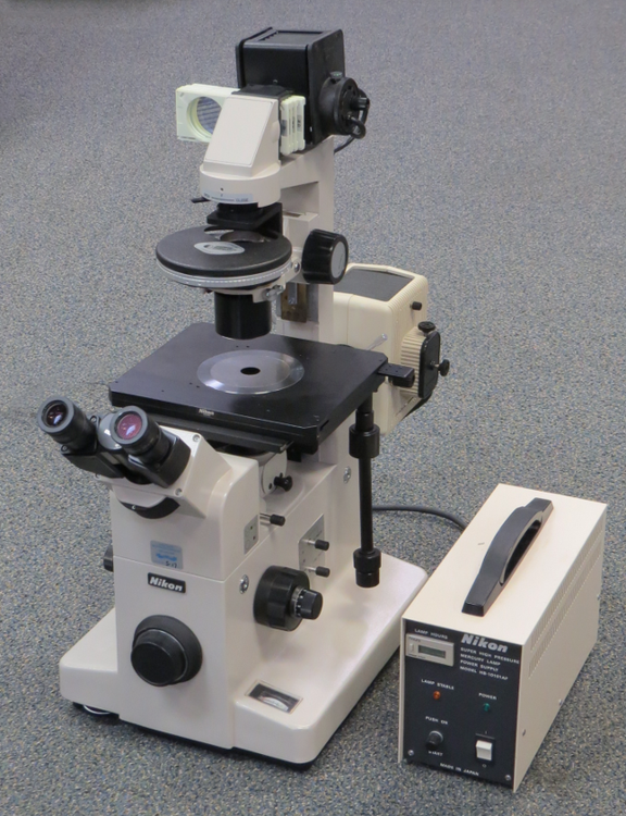 Nikon Diaphot Fluorescent Inverted Research Microscope