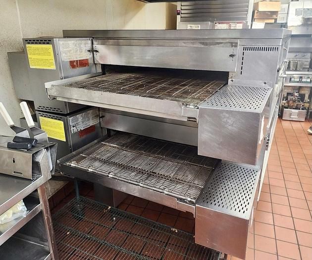 Marshall, Middleby PS570G Double Stack Conveyor Oven