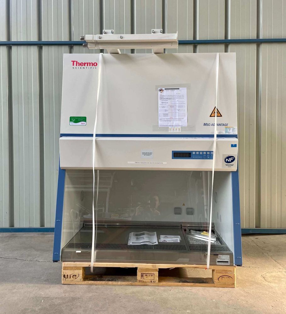 Thermo Scientific MSC Advantage 1.2, BIOLOGICAL SAFETY