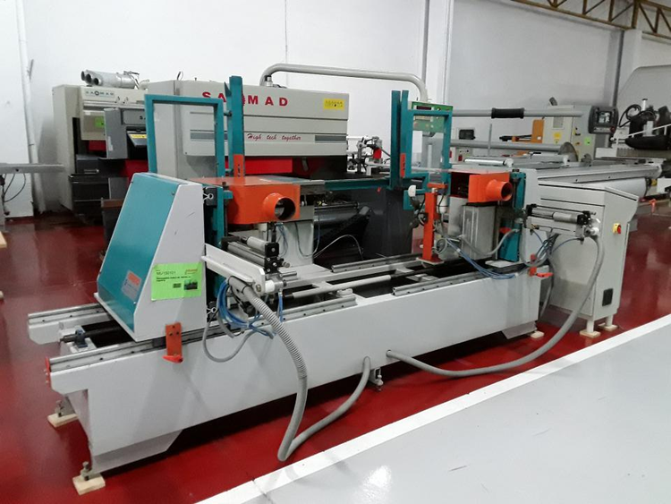 La Fonteta DOUBLE TENONING MACHINE FOR HEADS