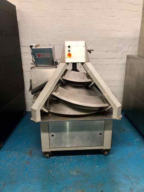 Benier Allround conical rounder with oiling
