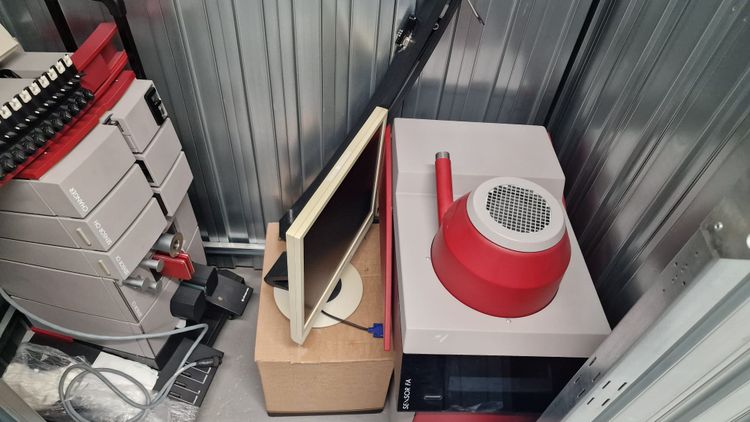 Uster UT4 Yarn Testing