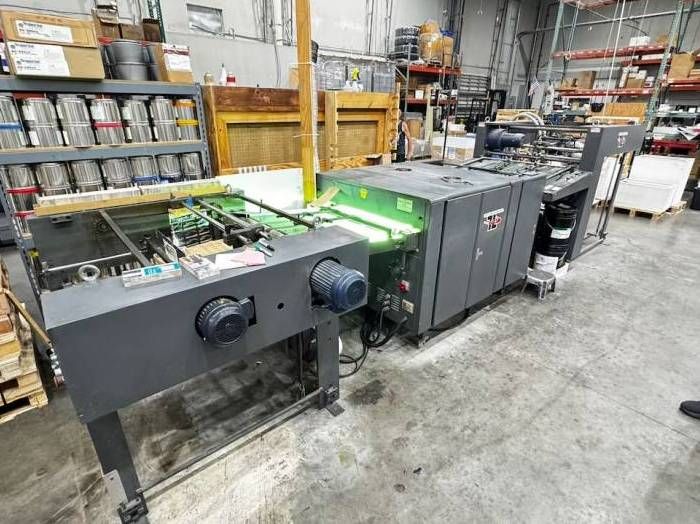 TecLighting TRUVFS 30  UV Coating machine