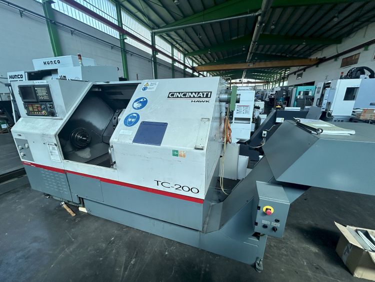 Cincinnati Fanuc 21i-T cnc control 4500	rpm Hawk TC200 2 Axis