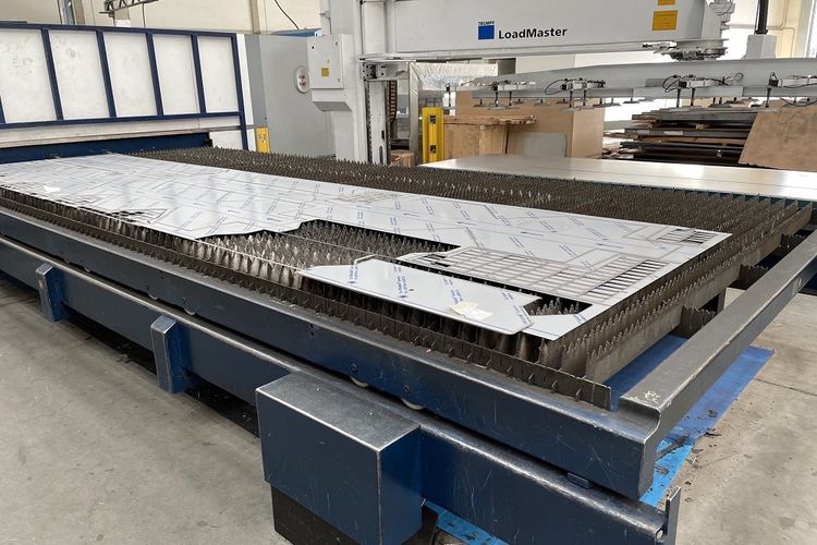 Trumpf TruLaser 3060 fiber (L66) Siemens Sinumerik 840D SL