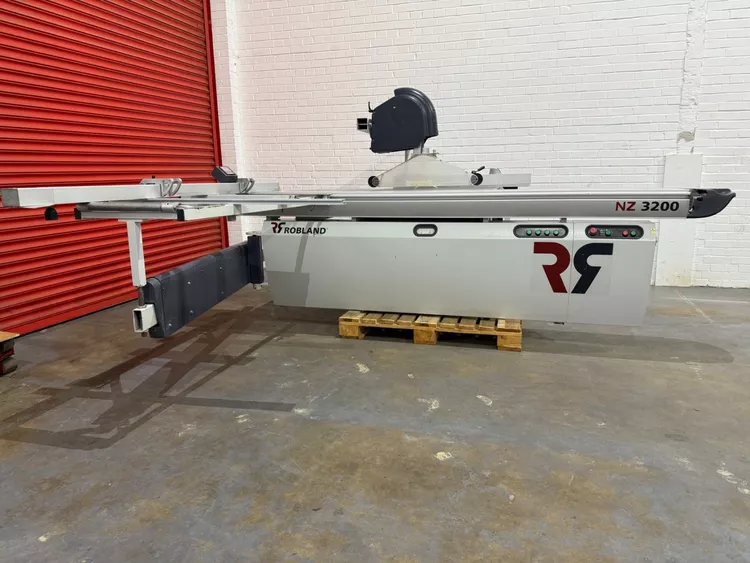 Robland NZ3200