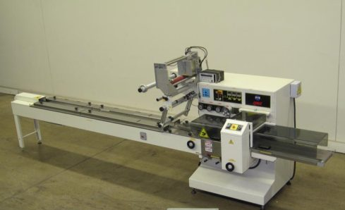 Ilapak LYNX 3 to 15" in Length; 3/4" – 9" in Width; up to 3-1/2" in Height. Horizontal Wrapper