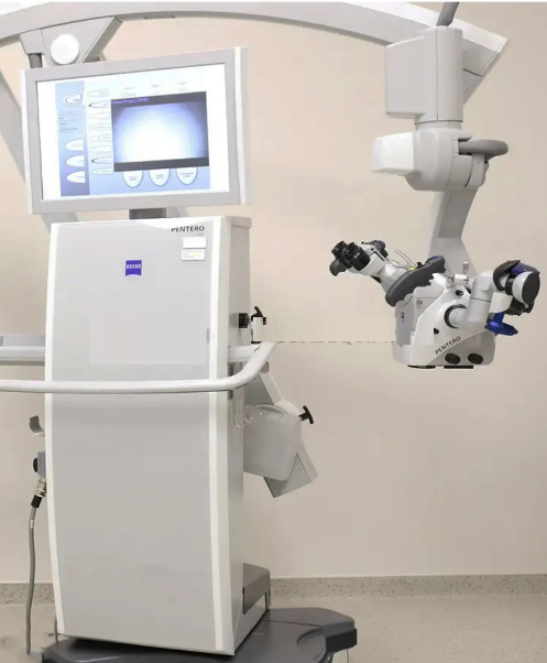 Carl Zeiss OPMI Pentero 900 Surgical Microscopes