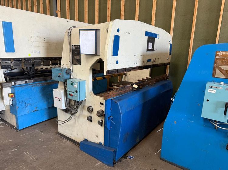 Amada, Promecam RG 80 ton x 2500 mm 80 ton