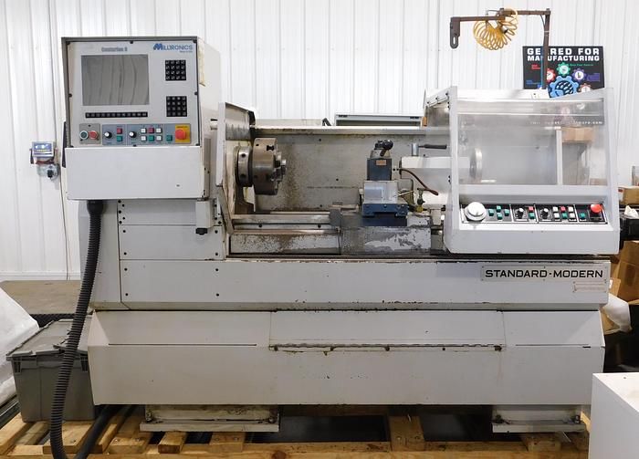 Milltronics Centurian 6 control Variabl 1740 CNC Flat Bed Lathe 2 Axis