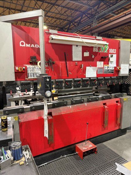 Amada RGM2-1003 110 tons