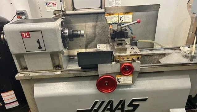 Haas Engine Lathe 2,000 RPM TL-1