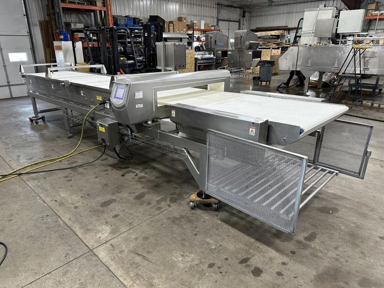 Mettler Toledo Metal Detector with Conveyor