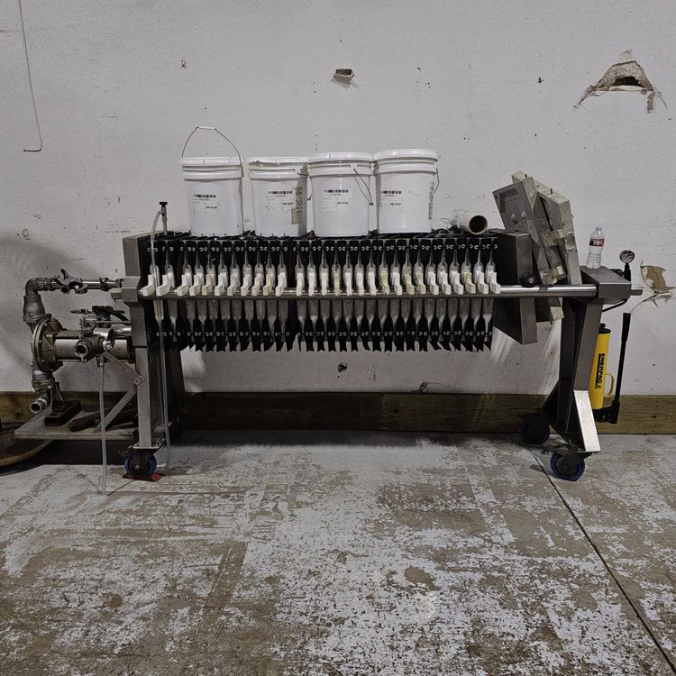 Pressure Lees Filter