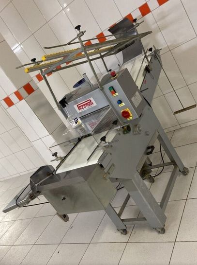 Paulistinha Automatic slicer Paulistinha