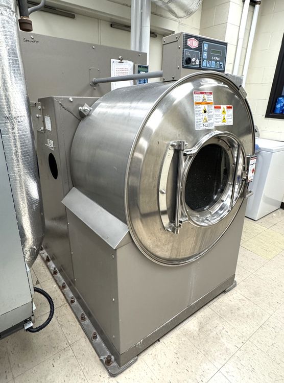 Milnor 36026V7J Washer Extractor