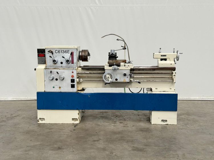Engine Lathe 2000 RPM JIN LING E360x1000