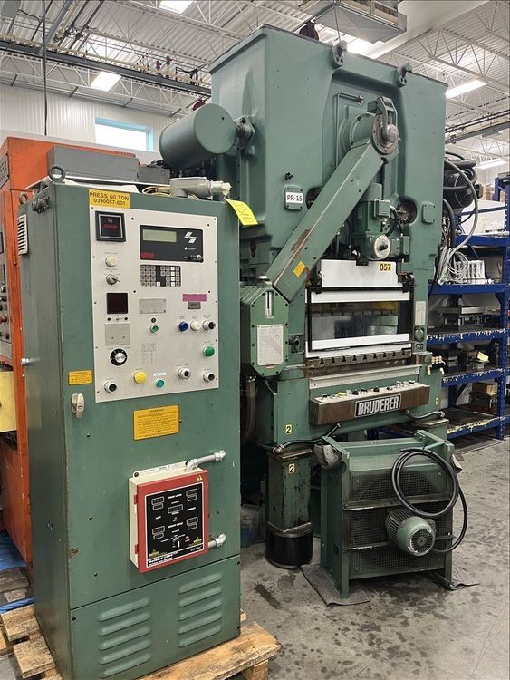 Bruderer BSTA 60 IIEL 60 tons