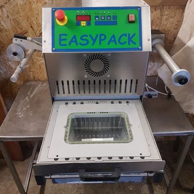 Easy pack tray sealer