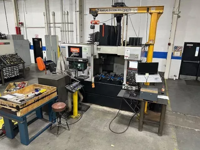 Mazak MAZAK MAZATROL MATRIX CNC COLOR CONTROL 12,000 RPM Nexus VCN 510CII 3 Axis