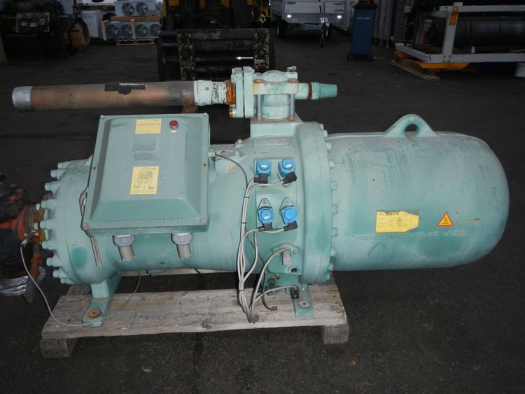 Bitzer CSW9592-240Y-40D Cooling capacity: 747 kW