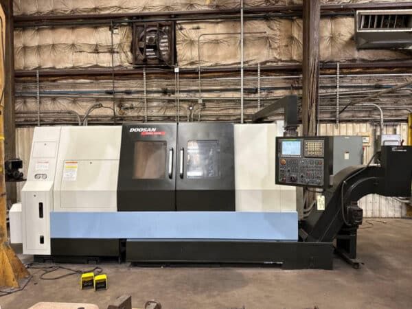 Doosan Fanuc i Series Control Variabl Puma 400MC 2 Axis