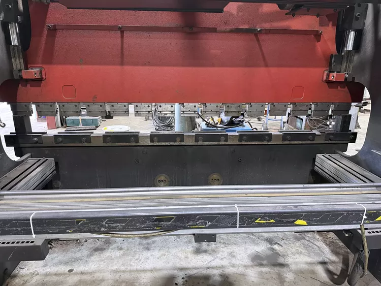 Amada, Promecam HFBO 100 100 ton