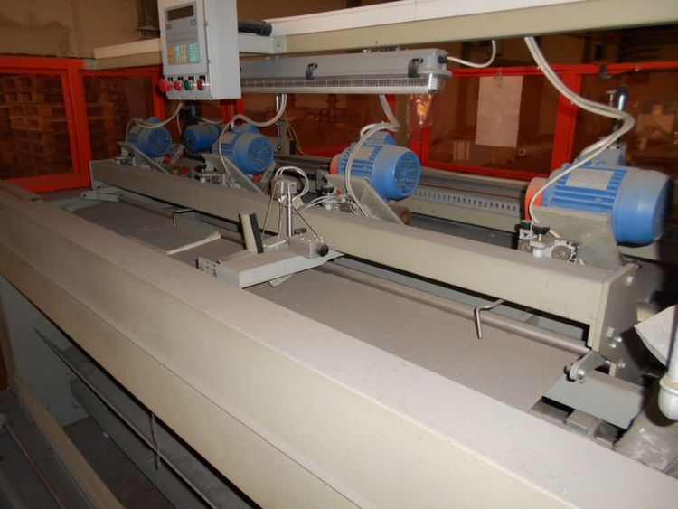 Monti For cutting different sizes + palletising