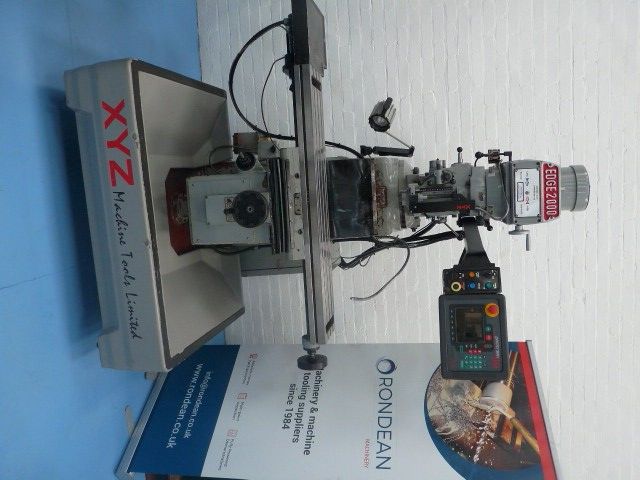 XYZ KR-V2000 with Proto TRAK 2 Axis CNC Control vertical 4200 rpm