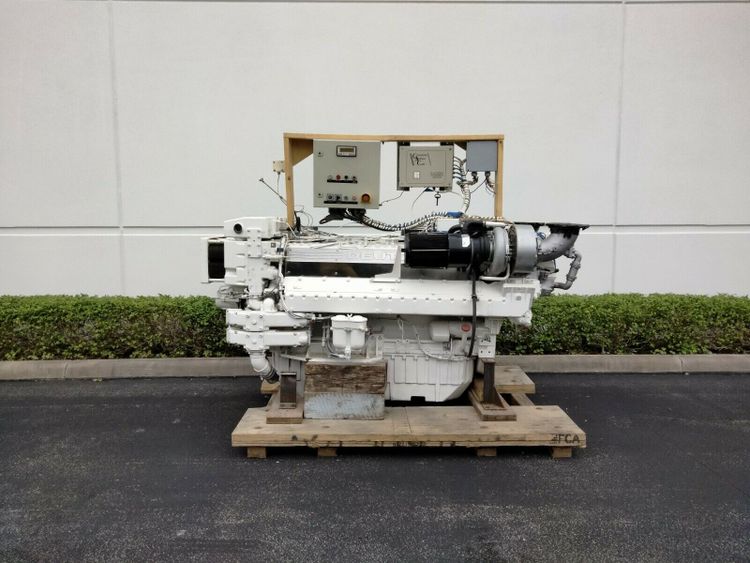 2 Deutz, MWM TBD 2016V16 2,011 HP (each engine)