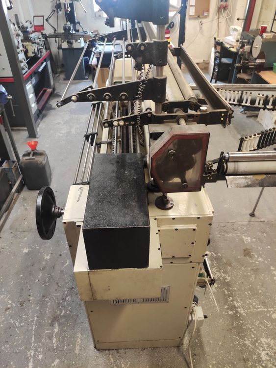 Rius 80/65 Crochet knitting Crochet machine from the wellknown Spanish