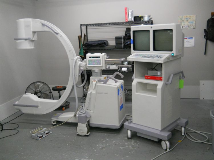 OEC 9800 9in ESP Super C-Arm