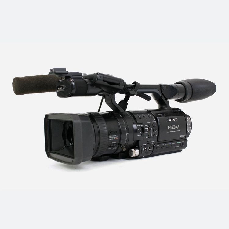 Sony HVR-Z1E HDV 1/3″ 3CCD Handheld Camcorder