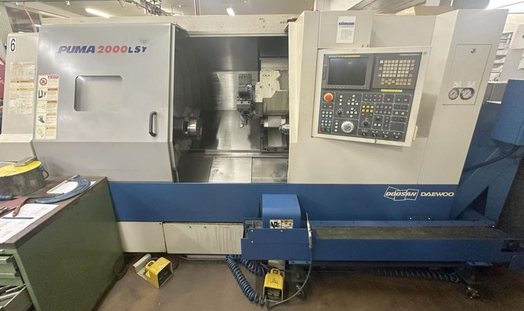 Doosan FANUC Series 18it-TB 4500 rpm PUMA 2000 LSY 3 Axis