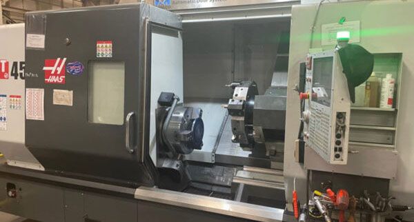 Haas Haas CNC Control 1400 rpm ST-45 WITH MILLING 2 Axis