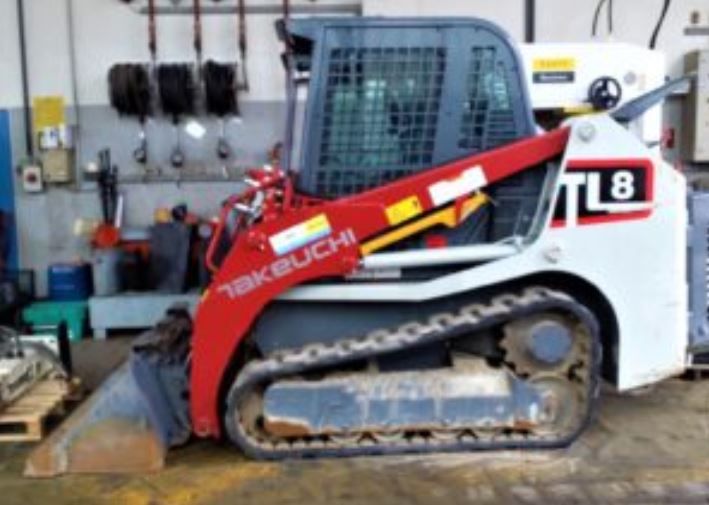 Takeuchi TL8 Skid Steer Loader