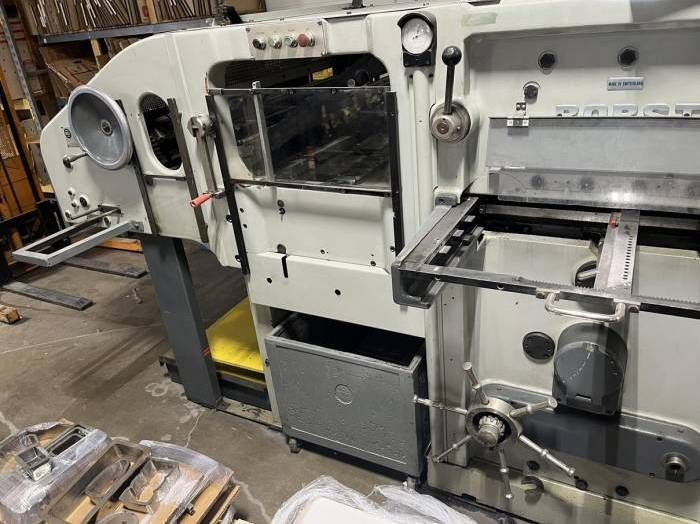 Bobst 900 E