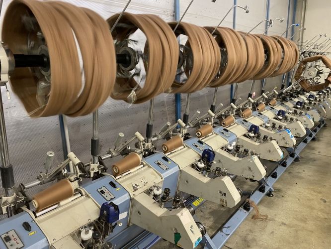 3 Electronic hanktocone winder ICL