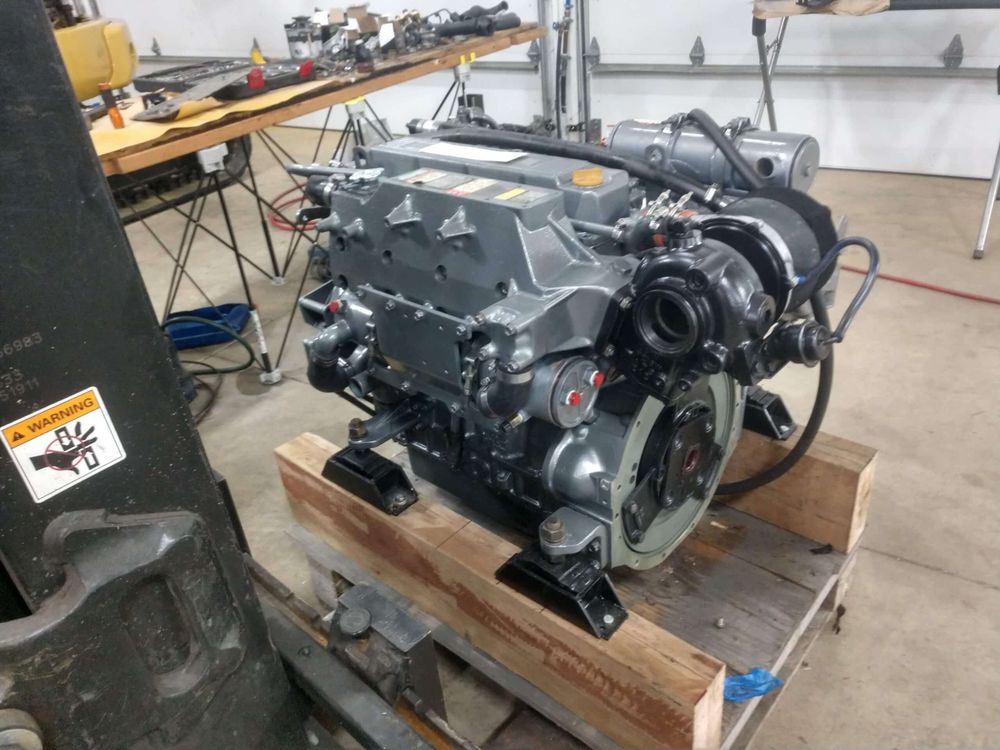 Yanmar 4LHA STE Diesel Engine