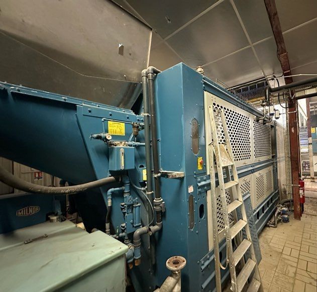 Milnor Tunnel washer