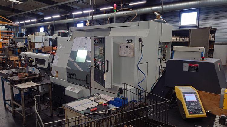 CMZ FANUC Series 32i Model B 3500 rpm TA30Y 4 Axis