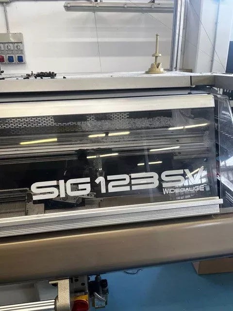 50 Shima Seiki SIG 123 SV
