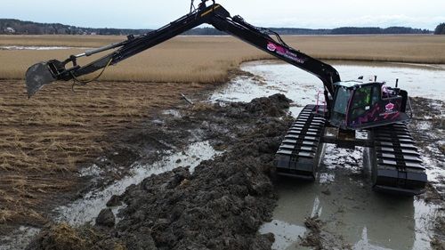 Amphibious Tracked Pontoon Load capacity: 8-10 t