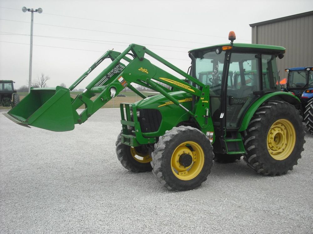 John Deere 5625