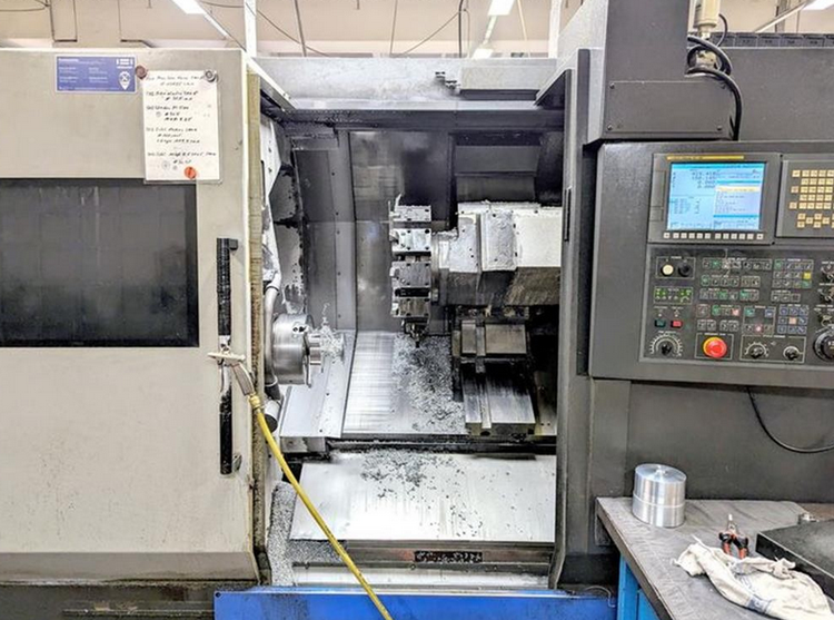 Hwacheon FANUC 0i-TD 3500 U/min HI TECH 450 AL YMC 3 Axis