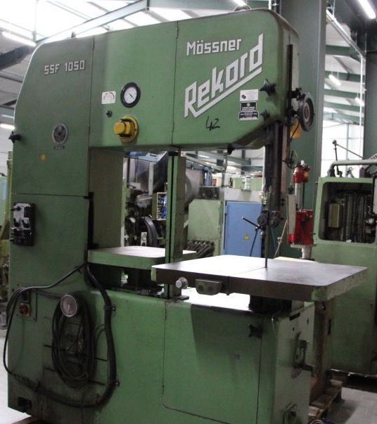 Mossner SSF 1050 Vertical bandsaw Semi Automatic